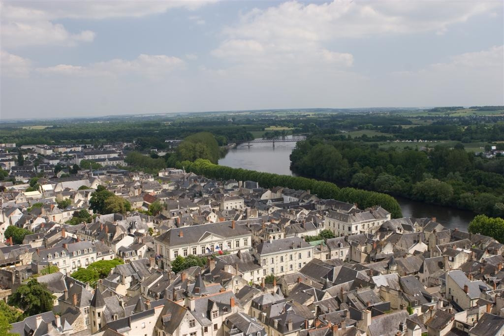 Панорамный вид в Шиноне, Франция. Фото 1 – фотографии Франции