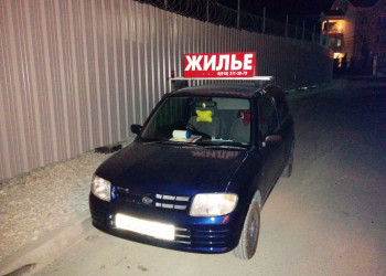 Машина, утверждающая что она жильё. Фото 1 – фотографии России