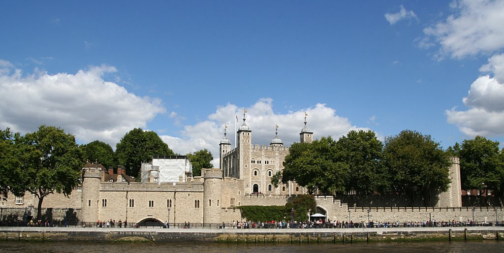 Набережная в Великобритании, Лондон – фотографии Великобритании