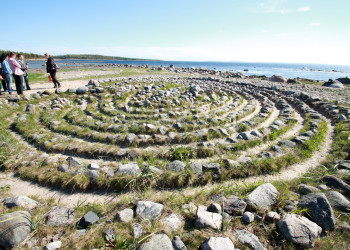 Каменные лабиринты на Большом Заяцком острове – фотографии России