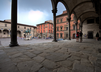 Площадь Сантиссима-Аннунциата – фотографии Италии