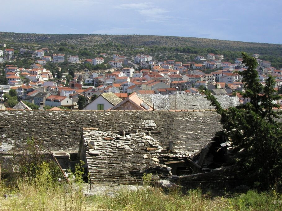 Дома в Примоштене, Хорватия. Фото 16 – фотографии Хорватии