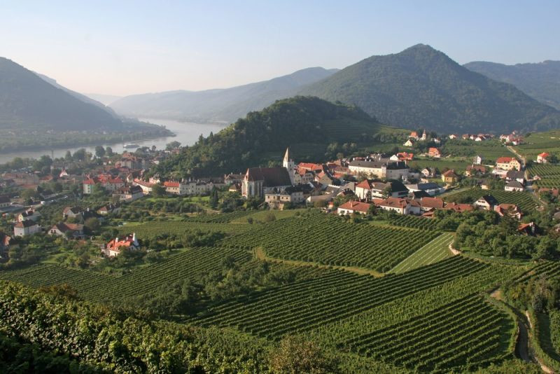 Городок Шпиц (Spitz) – фотографии Австрии