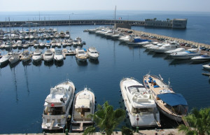 Порт в Кап-д'Ай, Франция – фотографии Франции