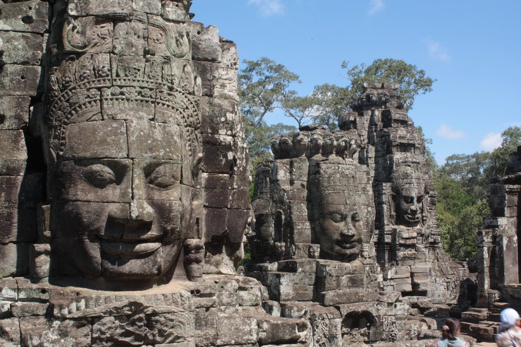 Храм Байон в Ангкор-Том (Angkor Thom) – фотографии Камбоджи