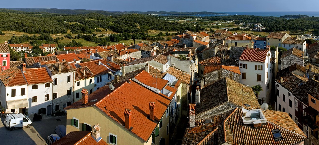 Крыши домов в Врсаре, Хорватия. Фото 8 – фотографии Хорватии