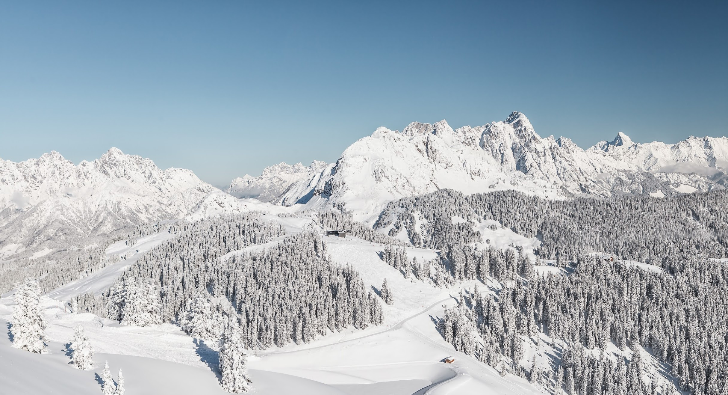 Заснеженные Альпы. Заальбах. Австрия – фотографии Австрии