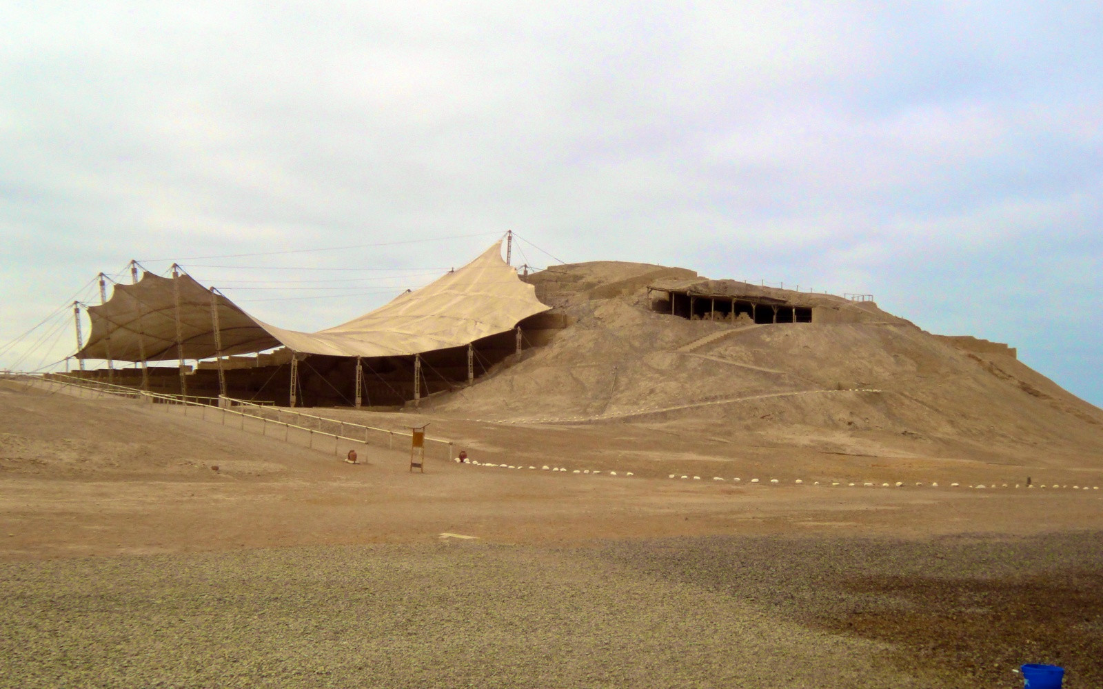 Уака-Као-Вьехо (Huaca Cao Viejo) – фотографии Перу