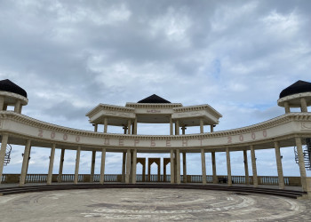 Набережная в Приморском парке, город Дербент, Дагестан – фотографии России