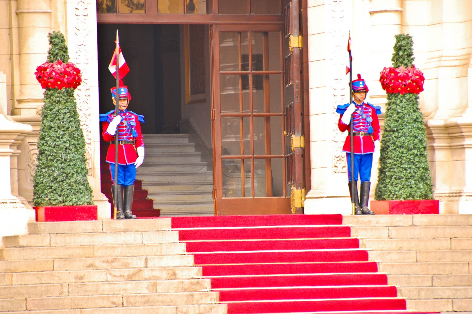 Дворец Правительства в Лиме – фотографии Перу