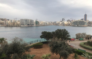 Вид с набережной залива Эксилс, Слима – фотографии Мальты