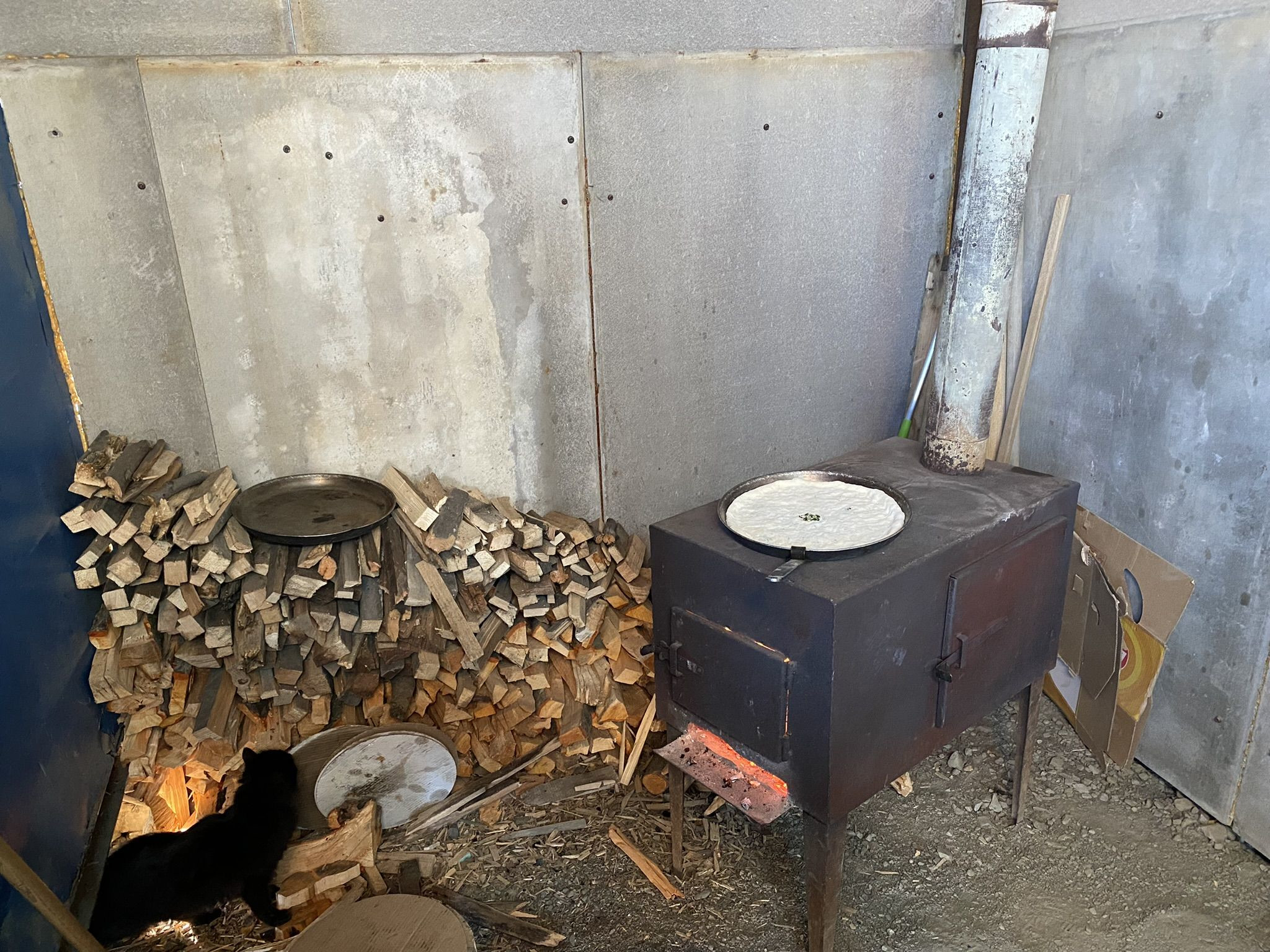 Северо-Осетинский пирог на печке – фотографии России