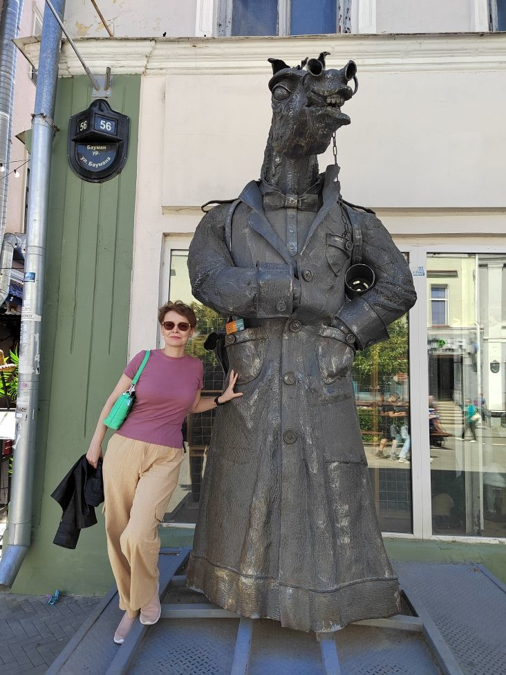 Конь в пальто – фотографии России