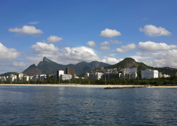 Пляж Фламенго (Flamengo) – фотографии Бразилии