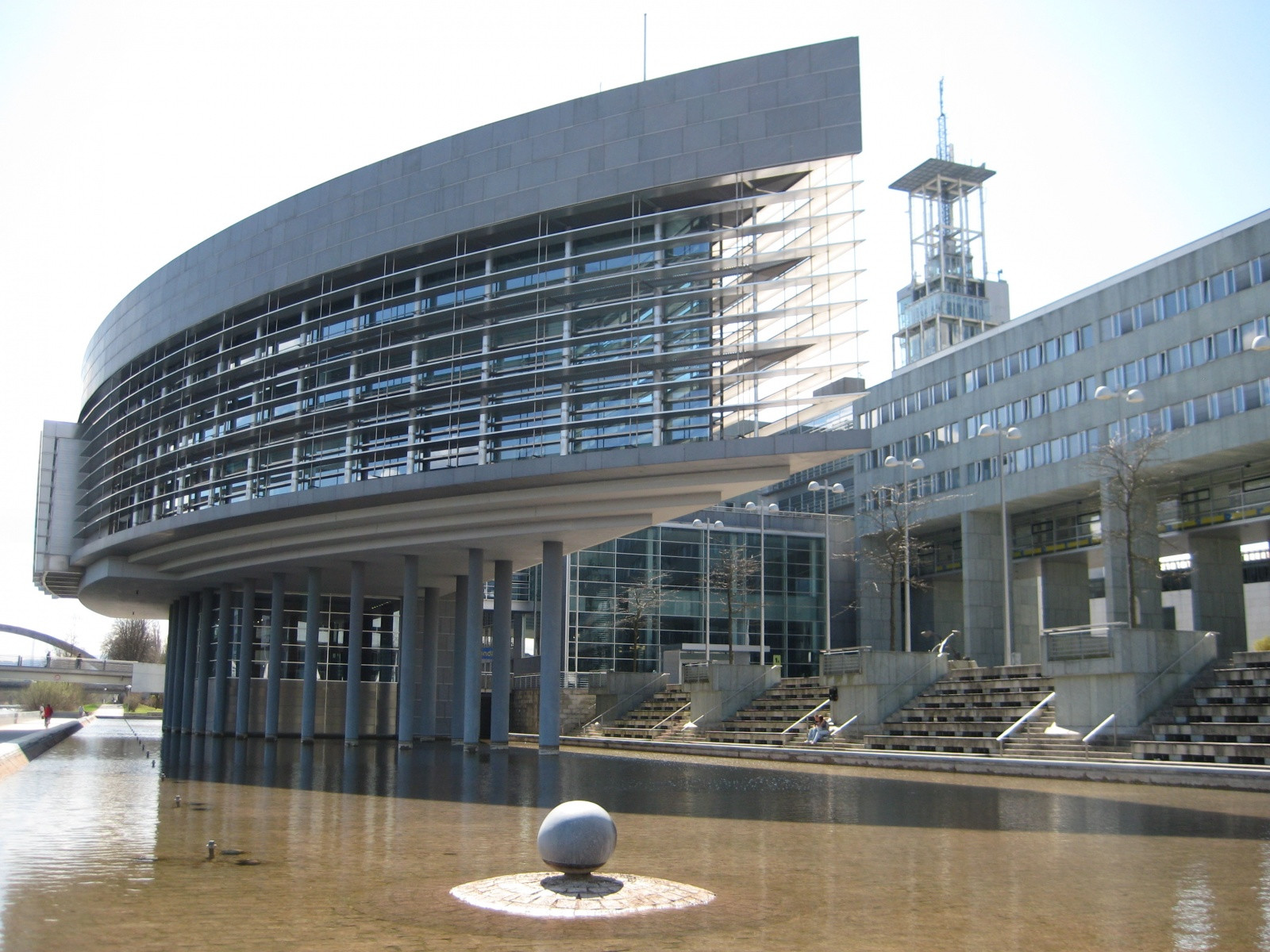 Правительственный квартал (Landhausviertel) в Санкт-Пёльтене – фотографии Австрии