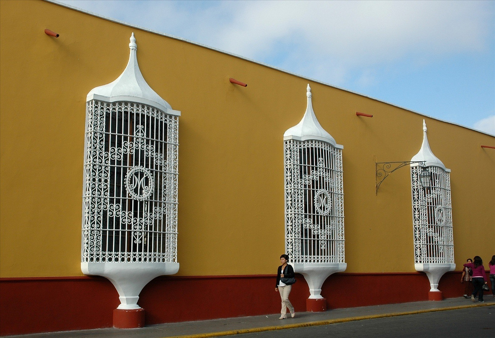 Каса-де-ла-Эмансипасьон (Сasa de la Emancipacion) – фотографии Перу