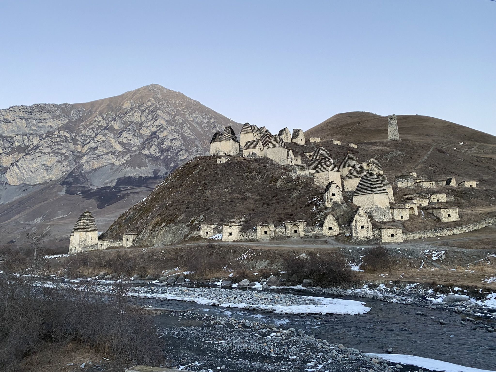 Город мёртвых, Осетия, Даргавс, Россия – фотографии России