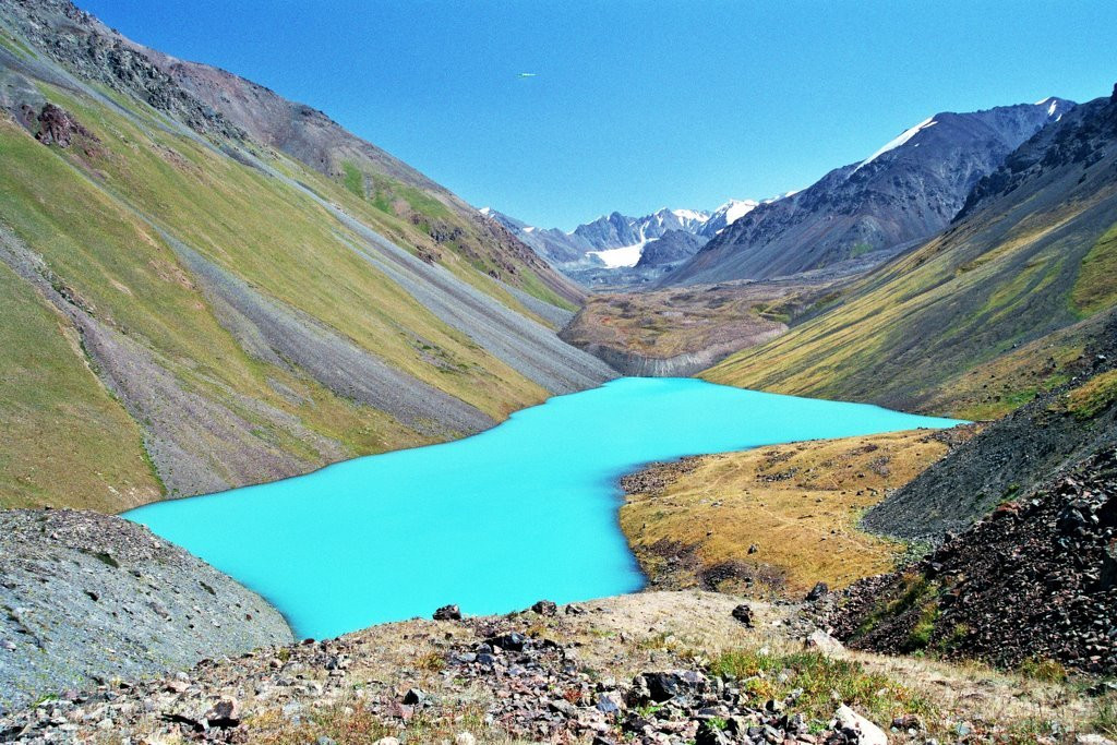 Озеро Джасылкёль, высота 3500 м – фотографии Киргизии