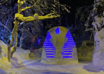 Скульптура в арт-парке «Таинственный лес», Кировск – фотографии России