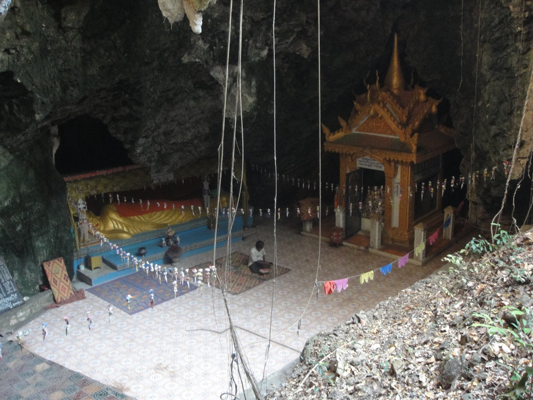 Пном Сампеу (Phnom Sampeu) – фотографии Камбоджи