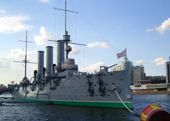 Крейсер «Аврора» (Сruiser Aurora) - легенда Санкт-Петербурга – фотографии России