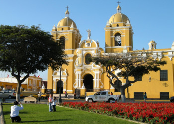 Кафедральный собор (La Catedral de Trujillo) – фотографии Перу