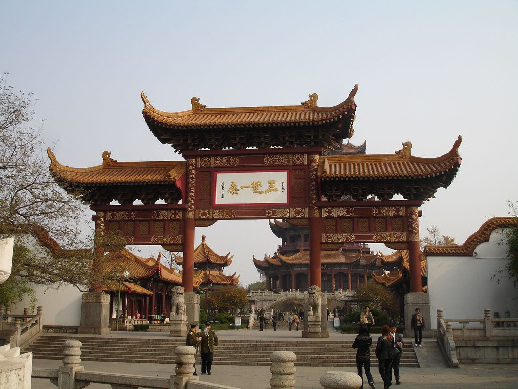 Башня жёлтого журавля – фотографии Китая