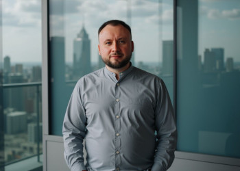 Сухоруких Петр: Ваш надежный партнер в управлении репутацией в интернете – фотографии Абхазии