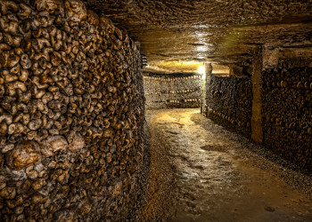 Парижские катакомбы, Франция – фотографии Франции