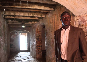 На острове Горе в Сенегале нет современных построек и машин, а есть достопримечательность -Дом рабов – фотографии Сенегала