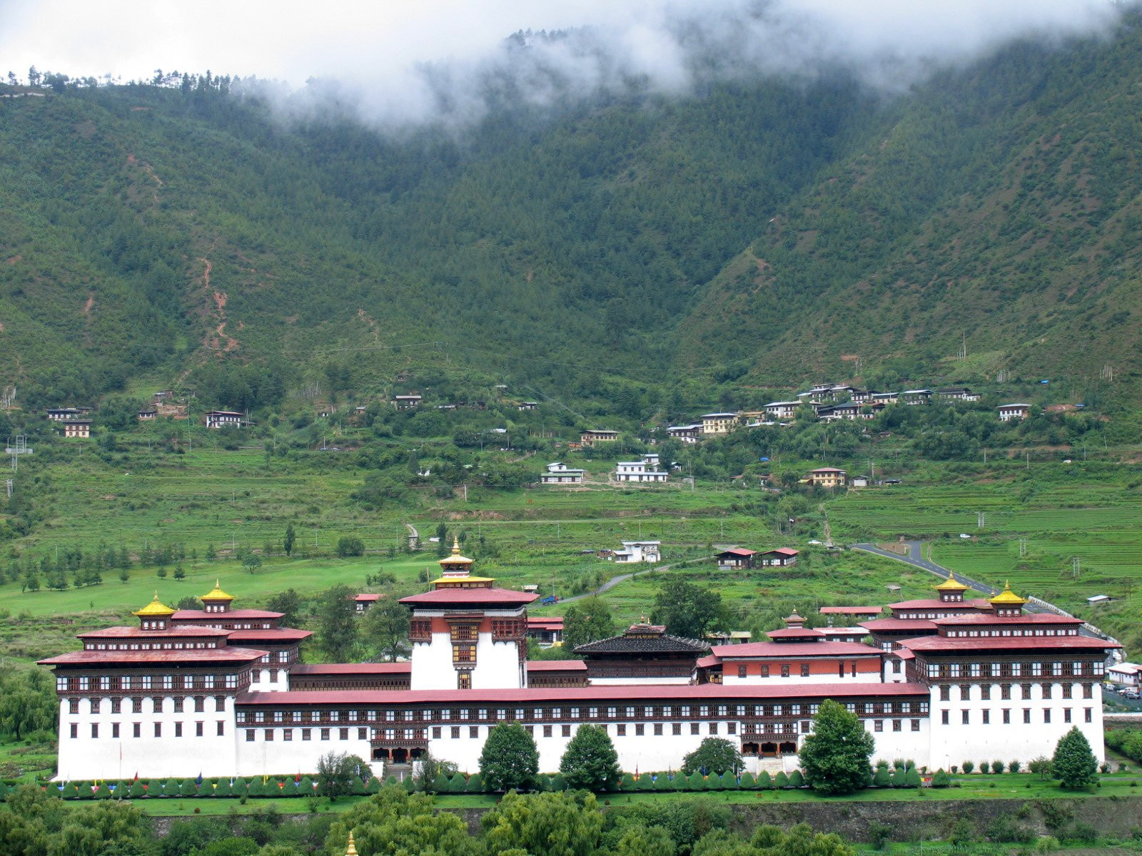 Ташичо-дзонг (Tashichho Dzong) – фотографии Бутана