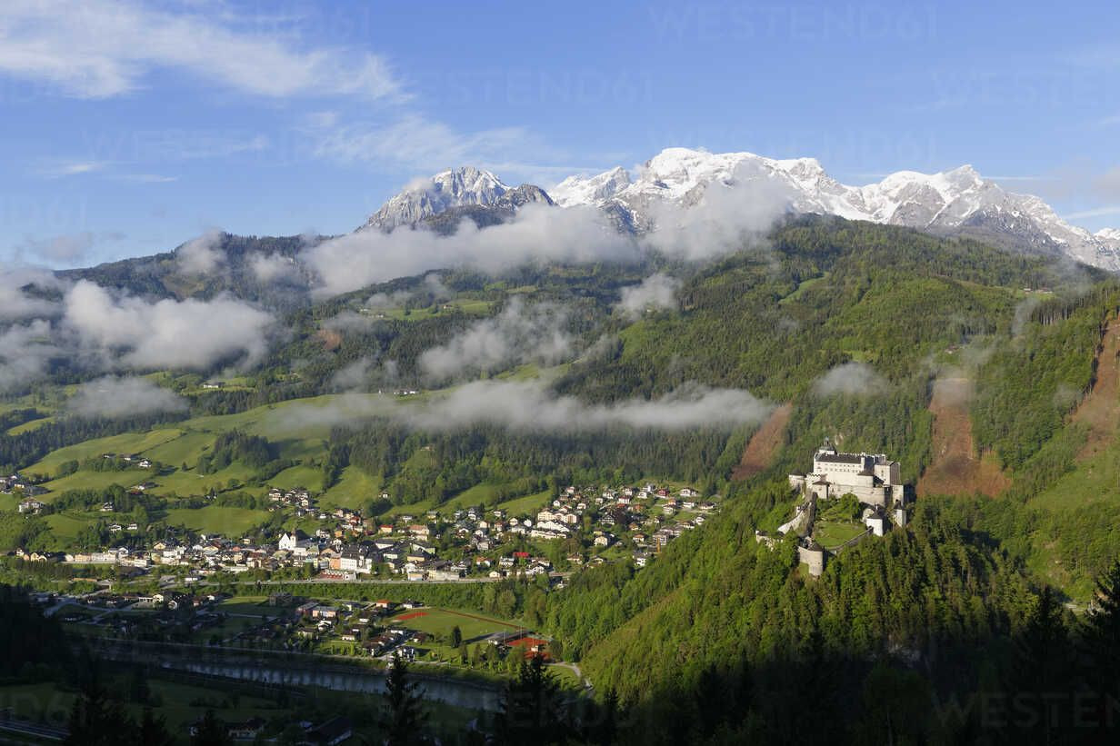 Замок Хоэнверфен 1 – фотографии Австрии