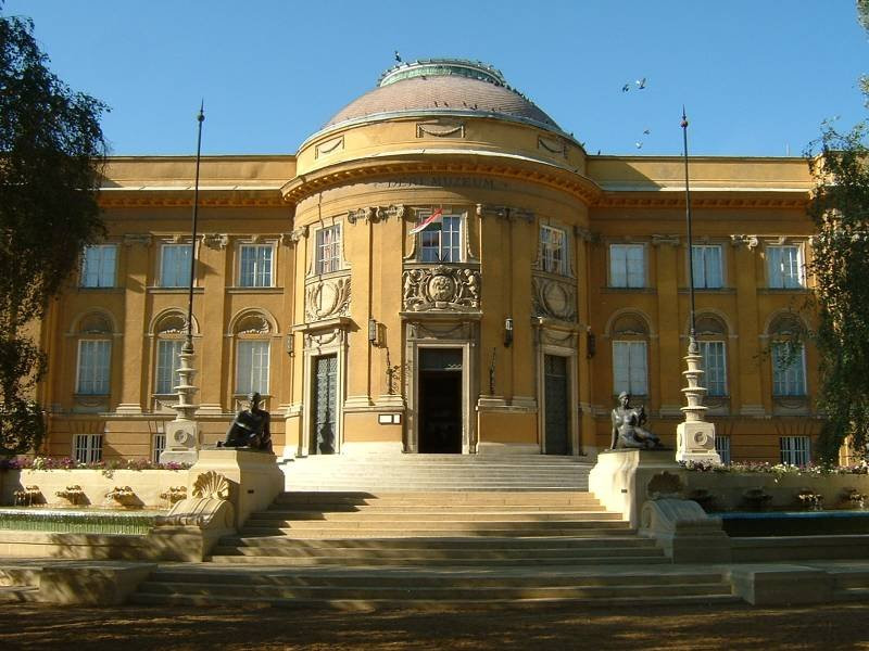 Музей Дери – фотографии Венгрии