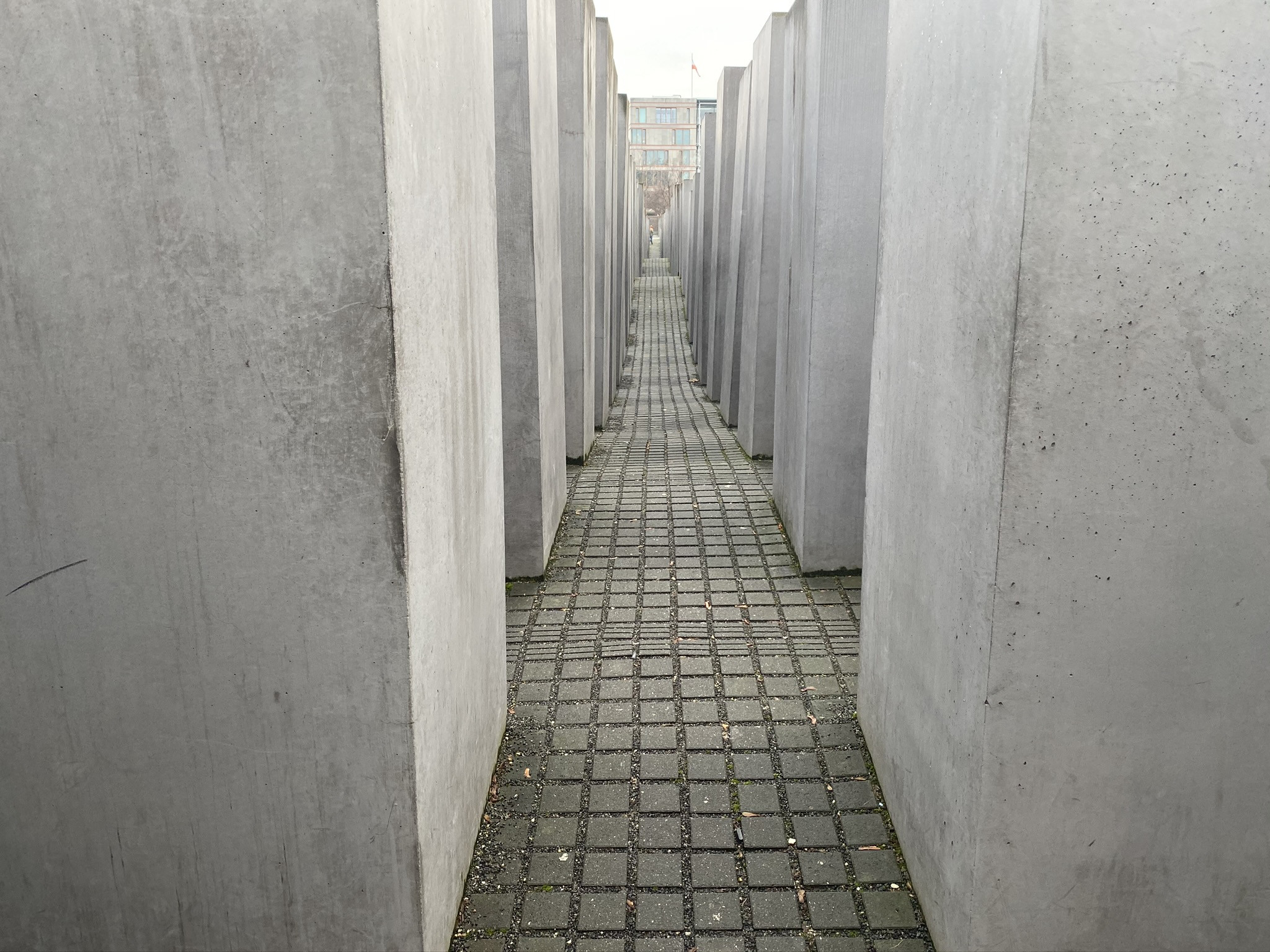 Берлинский мемориал жертвам Холокоста – фотографии Германии