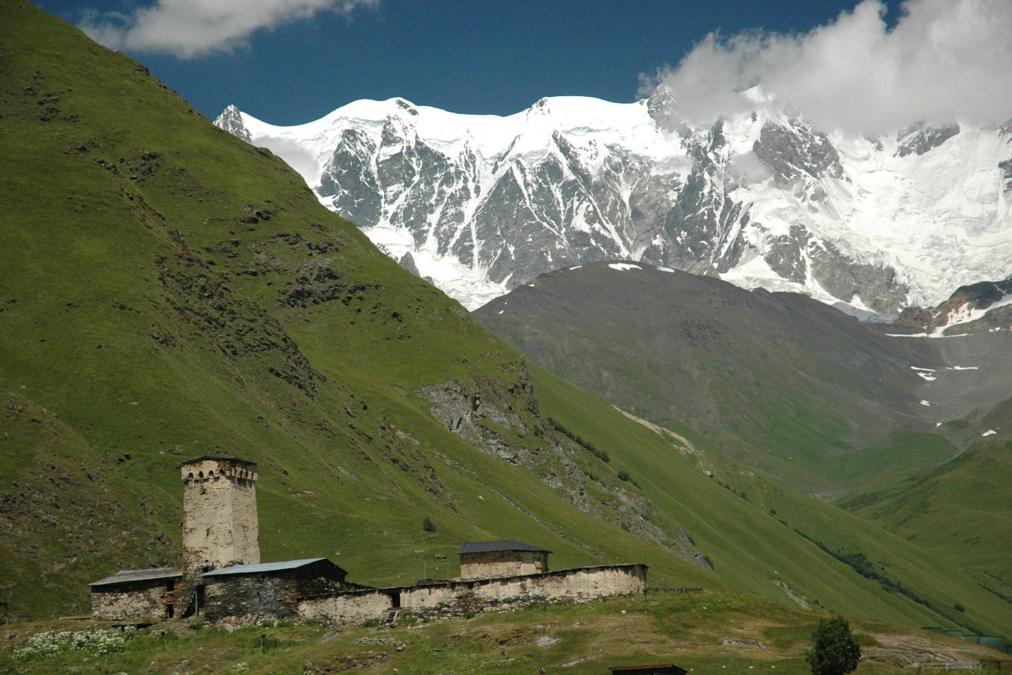 Церквь Ламария - Lamaria church (12 век) – фотографии Грузии