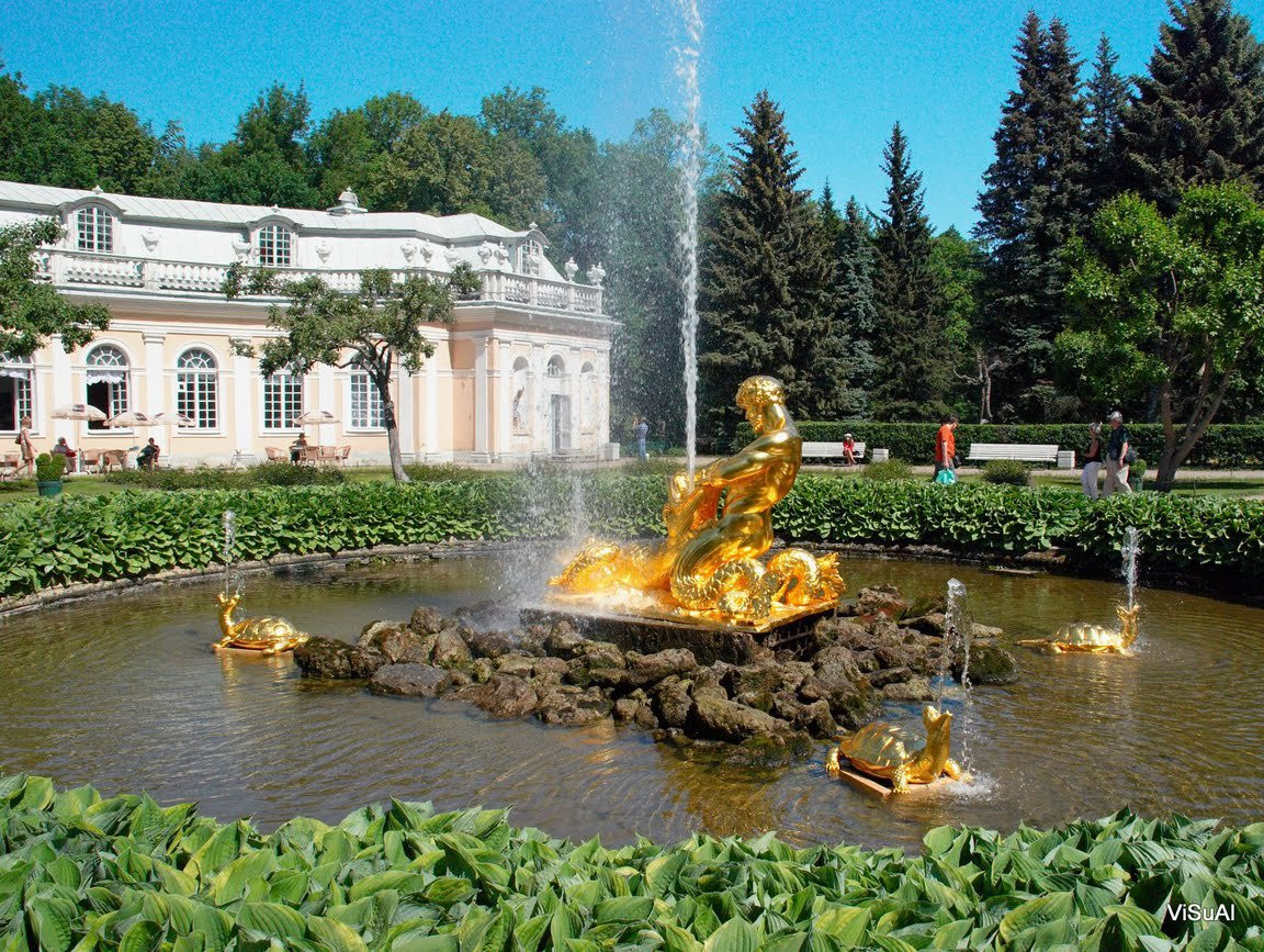 Фонтан в Петергофе, Россия. Фото 4 – фотографии России