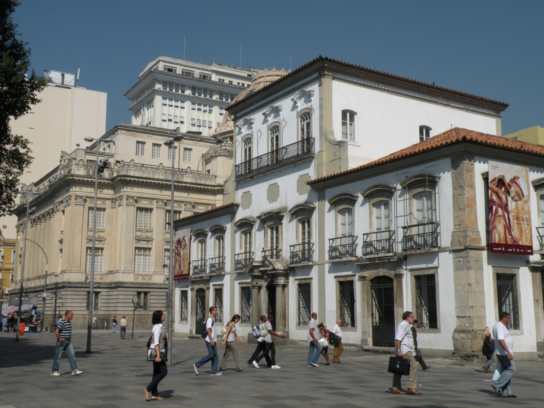Императорский Дворец (Paço Imperial) в Рио-де-Жанейро – фотографии Бразилии