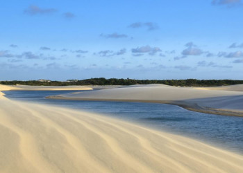 Название национального парка Ленсойс-Мараньенсис означает «простыни», на португальском языке – фотографии Бразилии