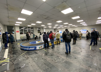 Аэропорт Хибины (Апатиты) зона прилёта – фотографии России