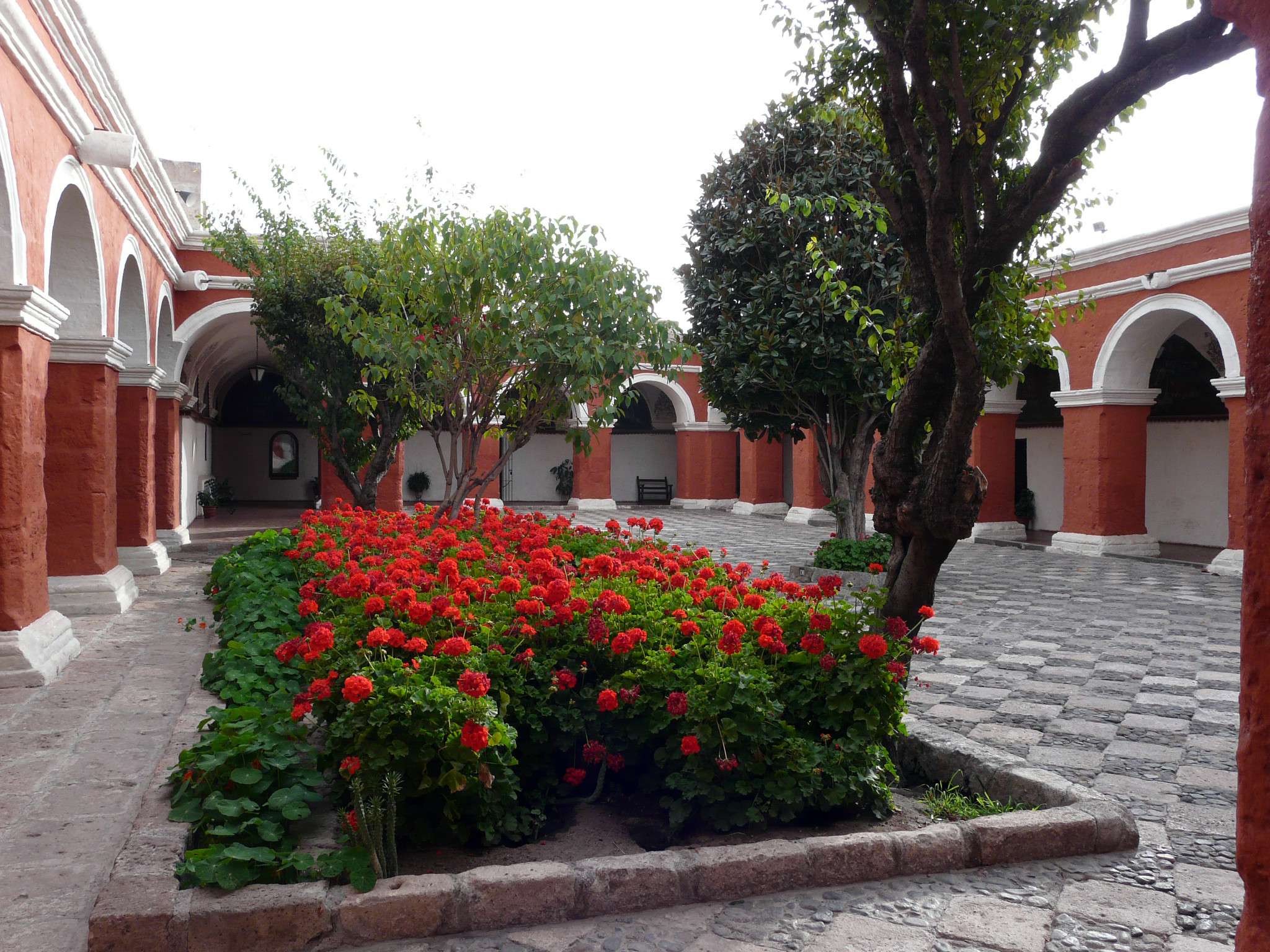 Монастырь Санта-Каталина в городе Арекипа – фотографии Перу