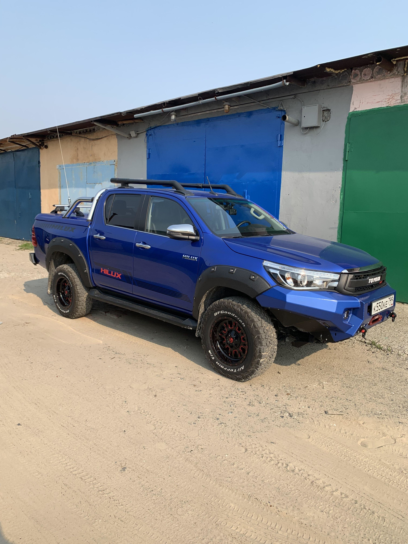 Рыбацкий броневик – фотографии России