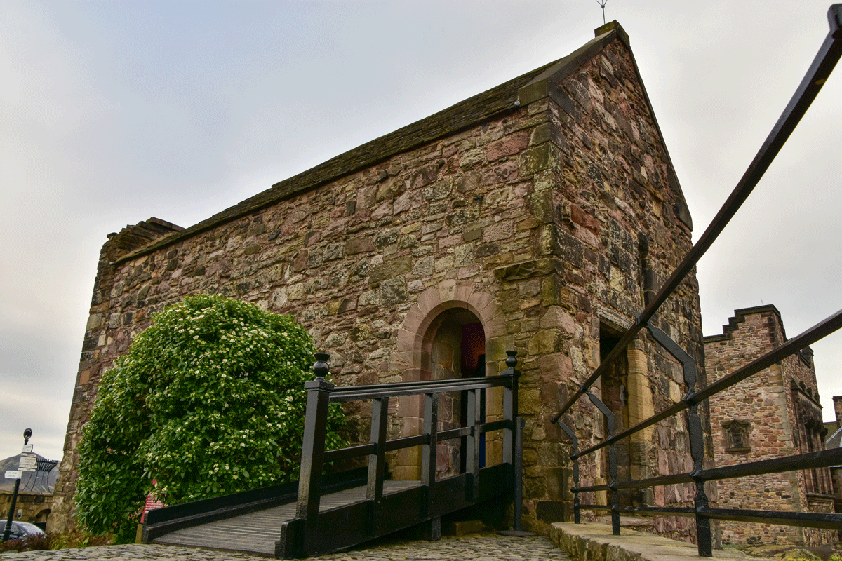 Древняя крепость эдинбургский замок (Edinburgh Castle) в Шотландии – фотографии Великобритании