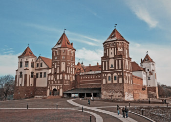 Мирский замок в посёлке Мир – фотографии Беларуси