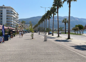 Набережная – фотографии Албании