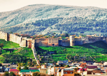 Древнейшая цитадель Нарын-кала (Naryn-kala) в Дербенте, Дагестан – фотографии России