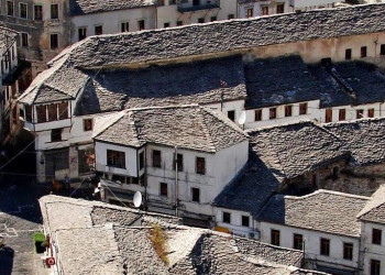 Жилой район. Гирокастра. Албания. – фотографии Албании