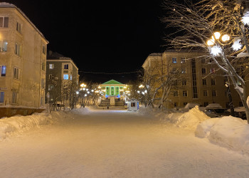 Пешеходный Курортный бульвар в Кировске – фотографии России