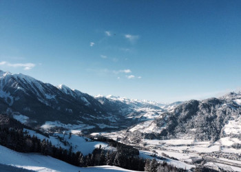 Горы. Санкт Йохан. Австрия – фотографии Австрии
