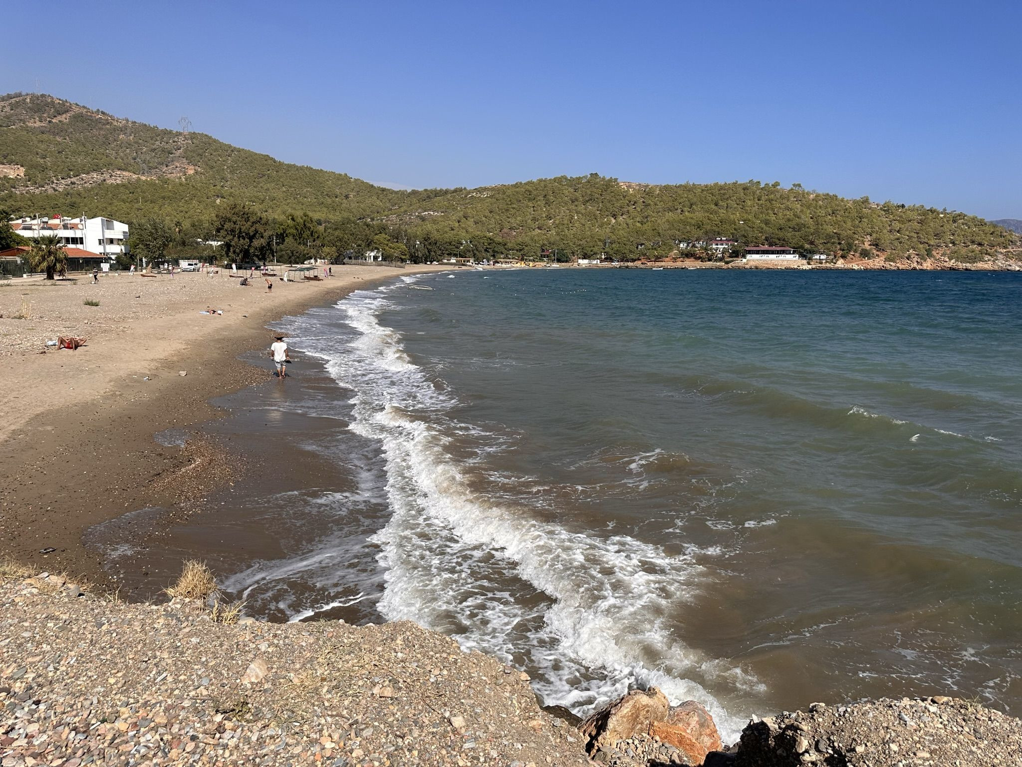 Вид на пляж Бююкеджели (Büyükeceli) возле Аккую – фотографии Турции