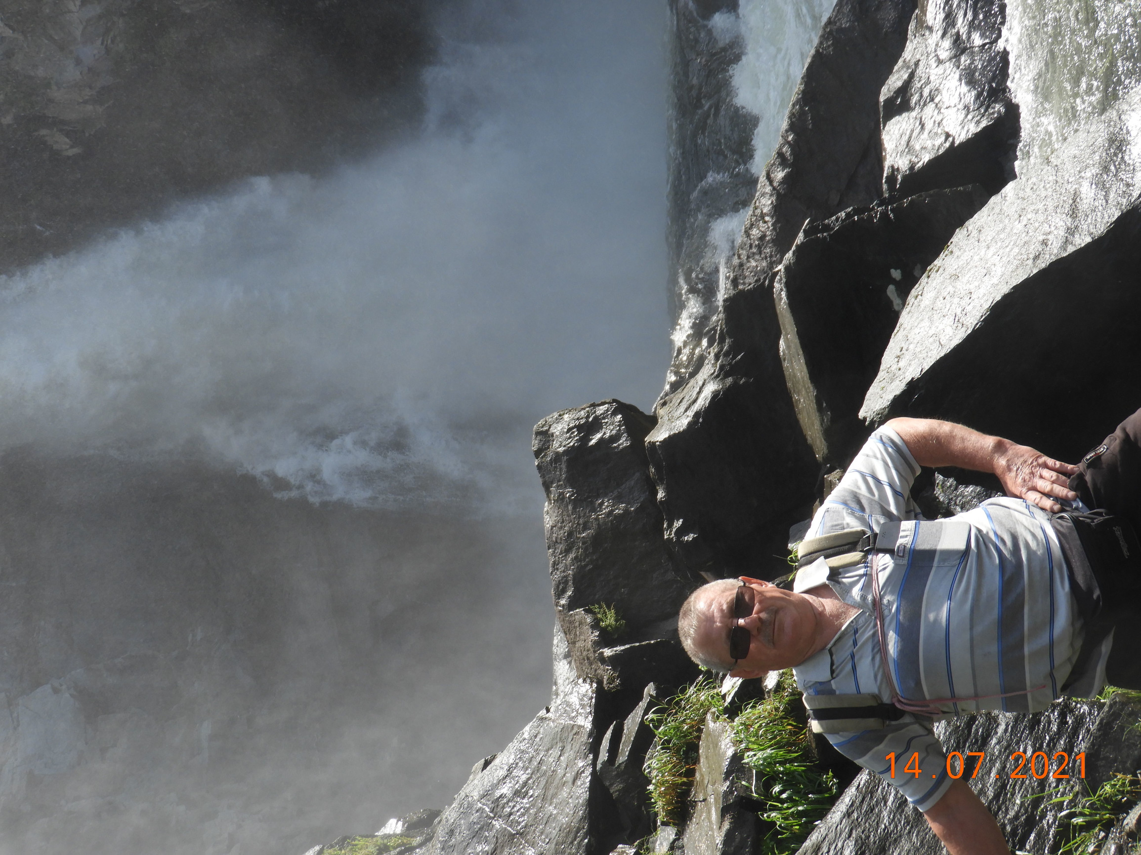 водопад – фотографии